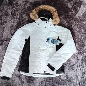 NWT Iceberg Outerwear White Winter Ski Coat/Jacket Womens Size: S